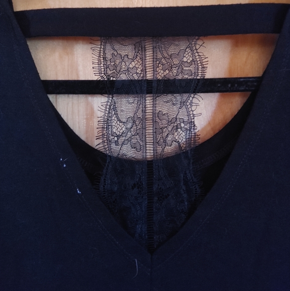 assorted sweaters - Picture 8 of 14